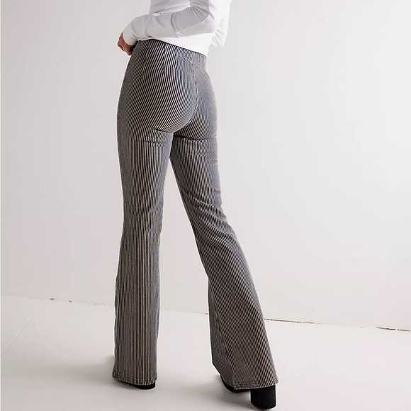 Brand new never worn - Picture 2 of 2